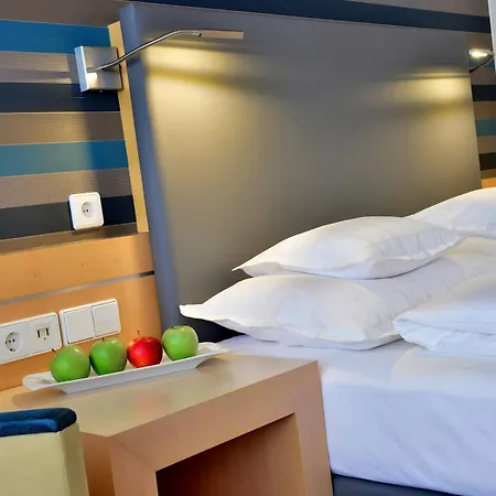 Western Premier Parkhotel Kronsberg Hotel 4*
