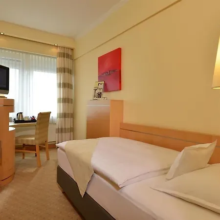 Western Premier Parkhotel Kronsberg