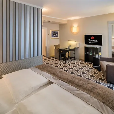 Hotel Western Premier Parkhotel Kronsberg 4*