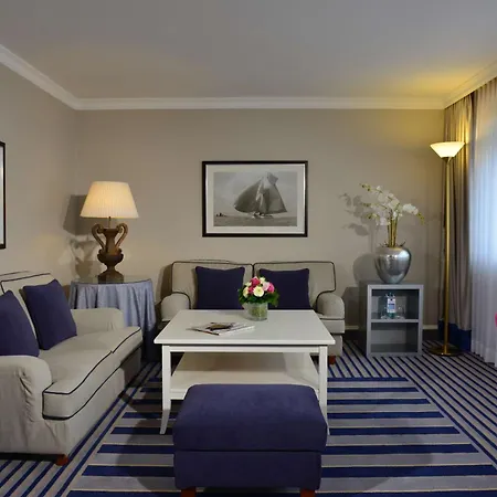 Western Premier Parkhotel Kronsberg Hotel 4*